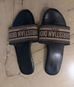 CHRISTIAN DIOR flats