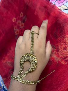 Gold-tone Hath Panja