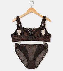 Lace Trimmed Bra and Panty Set