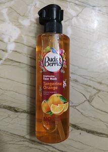 Brightening Face Wash