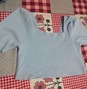 Stylish Puff Sleeve Crop Top