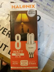 Halonix 8-Watt Mini CFL Bulb