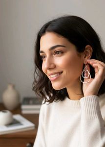 Hand made - Teardrop Dangle Earrings