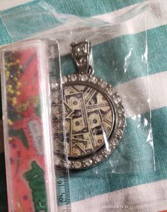 Big Pendant From Canada