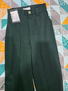Stylish Green Wide-Leg Trousers