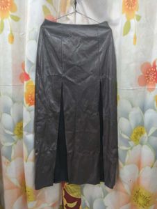 Sleek Black Maxi Skirt