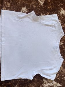 White Horse Graphic T-Shirt