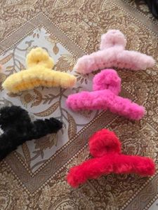 Fluffy Claw Clips - Set of 7