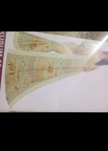 Elegant Cream Floral Saree With box