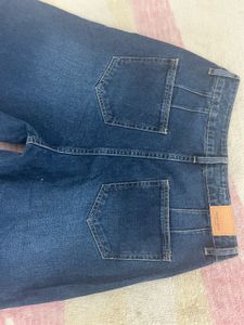 Baggy jeans
