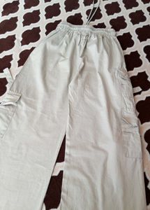 Wide Leg Cargo Pants