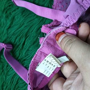 Pink 🫴🎁Embroidered Bra
