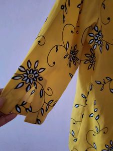 Zink Yellow Printed Women's Top