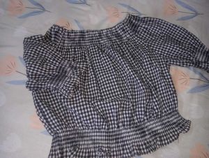 Off-Shoulder Gingham Check Top