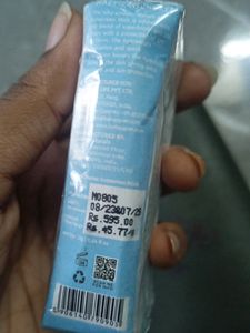 2 Sunscreen Sticks