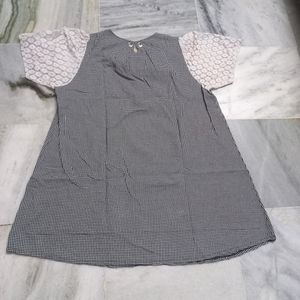 Black And White Checks Top