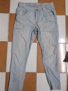 Light Wash Distressed Jeans