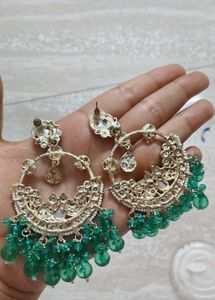 Elegant Emerald &amp; Pearl Earrings