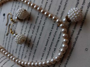 Brand New Pearl Necklace And Earrings Classy