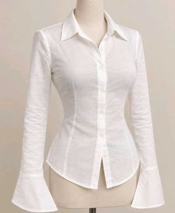 Chic White Bell Sleeve shirt