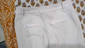 Stylish formal pants.