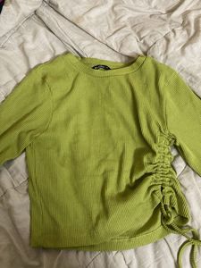 SALE ‼️‼️Lime Green Ruched Long Sleeve Top