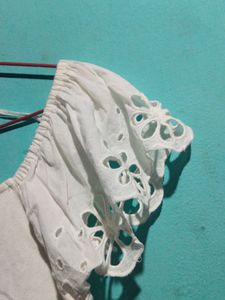 Zudio White Crop Top