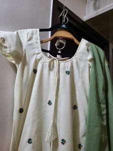 white salwer suit with Dupatta