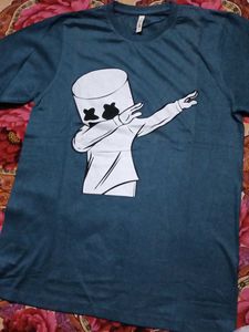 Men's blue tshirt