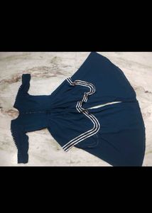 Elegant Teal Kurta Set with Decorative Trim