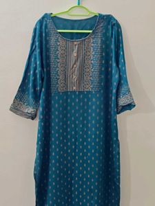Beautiful Teal Kurta with Intricate Print