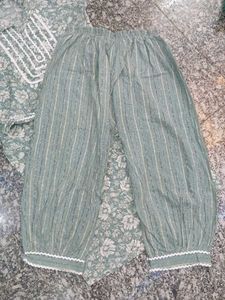 Floral Print Kurta with Pants