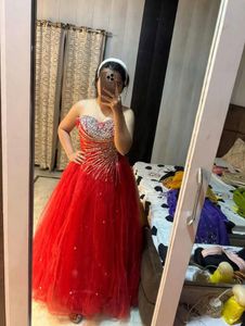Stunning Red Ball Gown(fix price)🎀