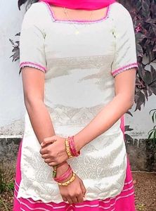 Elegant Off-White Kurta