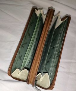 Elegant Tan Brown Cut-out Purse
