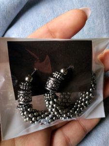 Exquisite Beaded Hoop Earrings