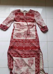 Elegant Red & Cream Paisley Print Maxi Dress