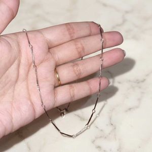 Elegant Chain