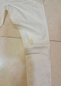 Chic White Denim Jeans