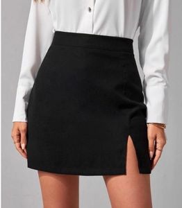 Chic Black Mini Skirt with Slit