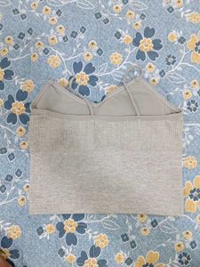 Comfortable Grey Ribbed Sports Bra