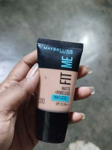 Maybelline Fit Me Foundation