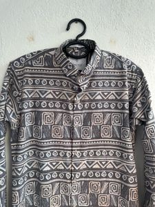 Geometric Print Button-Down Shirt