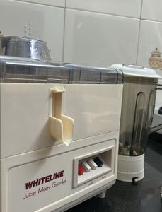 New- Whiteline Juicer Mixer Grinder