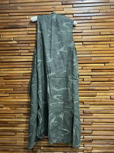 Sleeveless Camo Duster