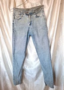 Light Wash Denim Jeans