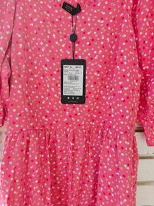 Chic Pink Floral Square Neck Midi Dress