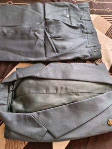 offer Men's Suit blazer and Trousers