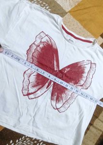Price drop!! Red Butterfly Graphic Tee