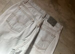 levis straight white /light denim jeans